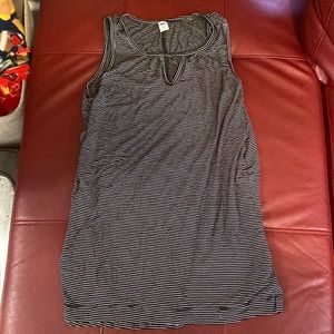 Old navy striped tank top